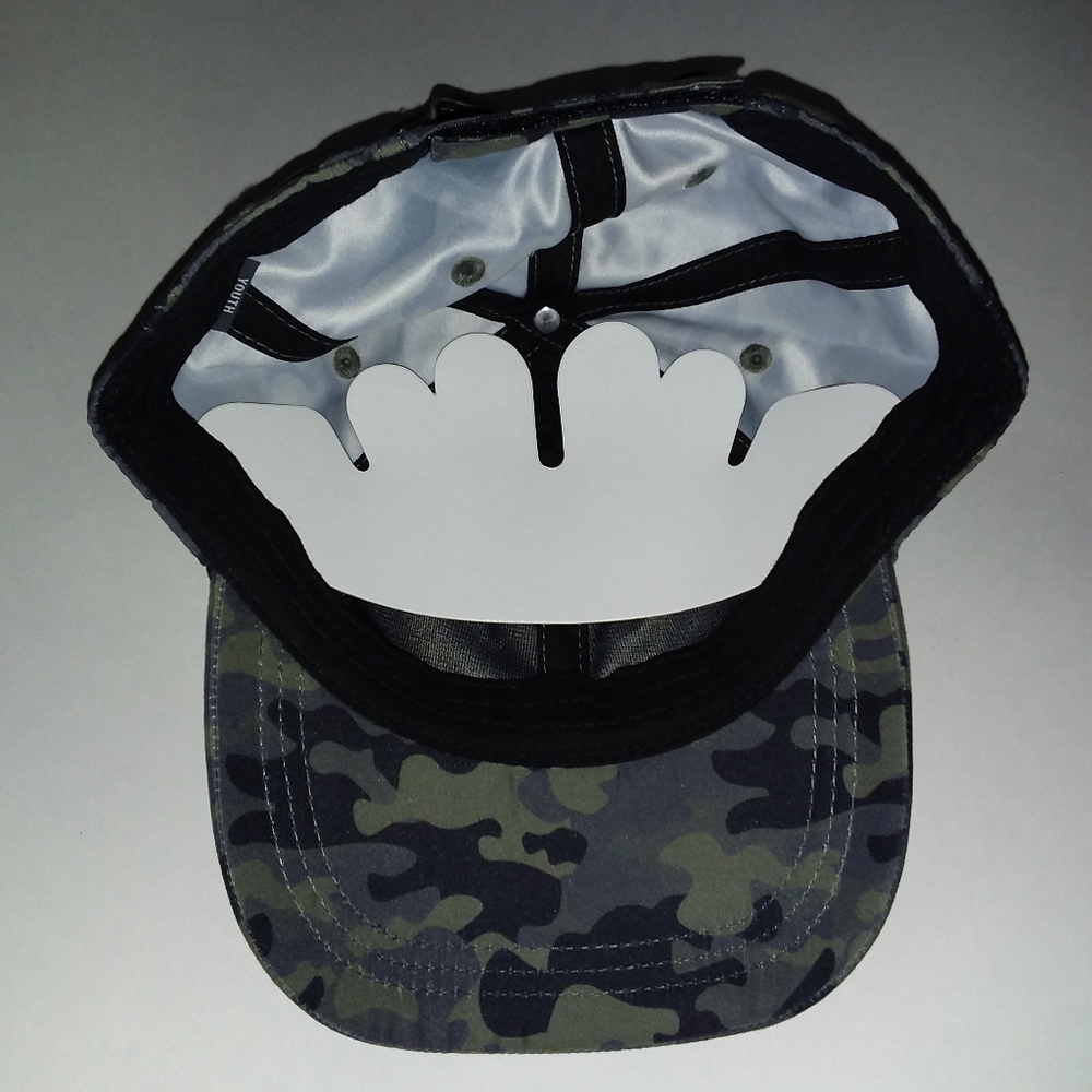Layer 8 Boys Camouflage Hat - Picture 9 of 10